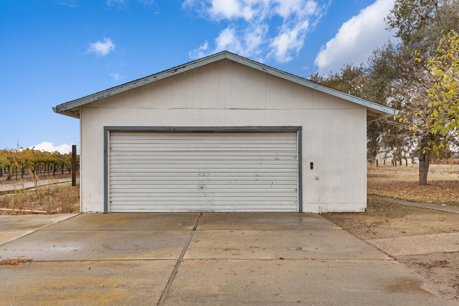 Detail Gallery Image 5 of 55 For 15355 Free Rd, Lodi,  CA 95242 - 4 Beds | 2 Baths