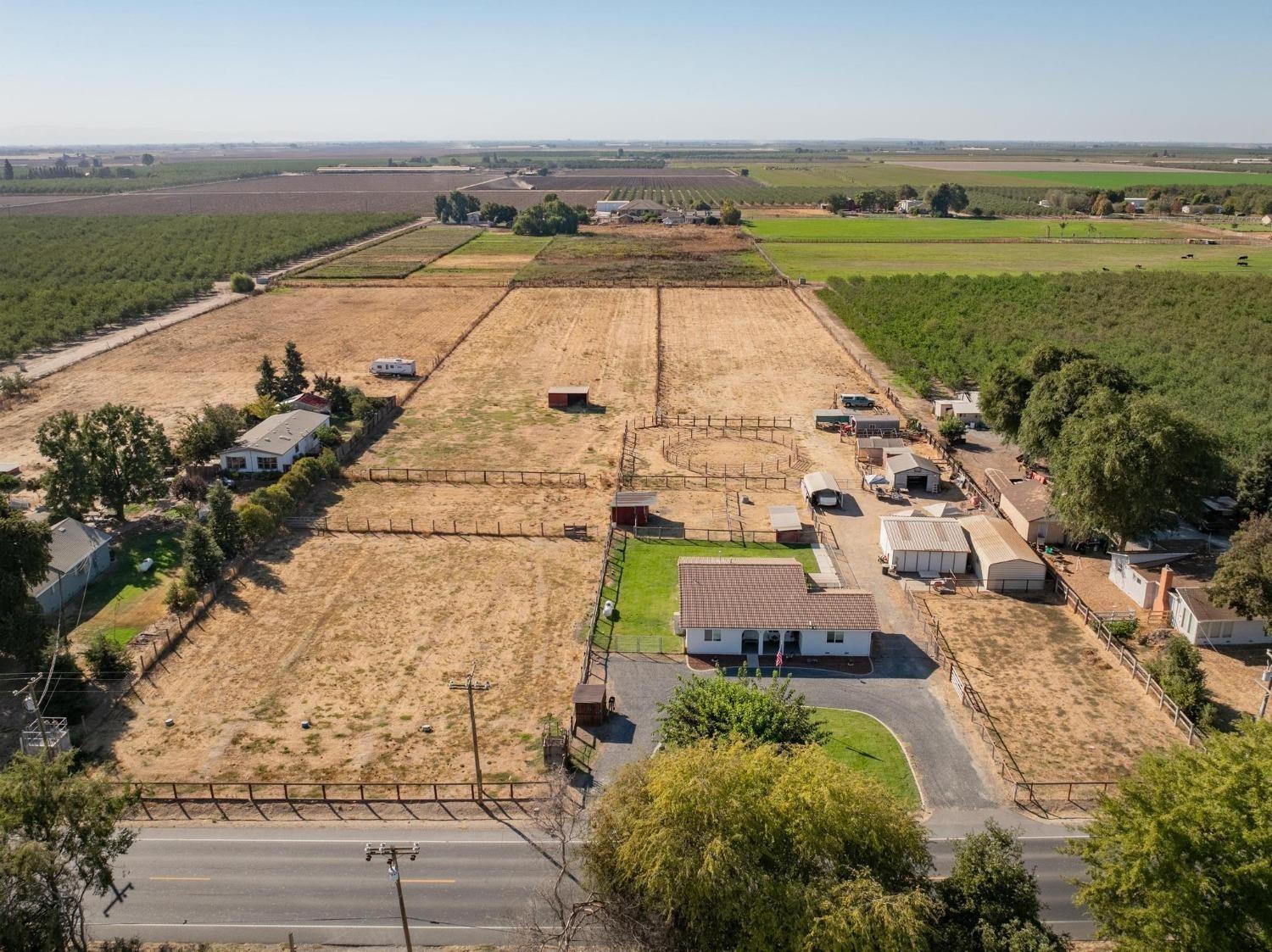 Detail Gallery Image 26 of 39 For 13111 Escalon Bellota Rd, Escalon,  CA 95320 - 4 Beds | 2 Baths