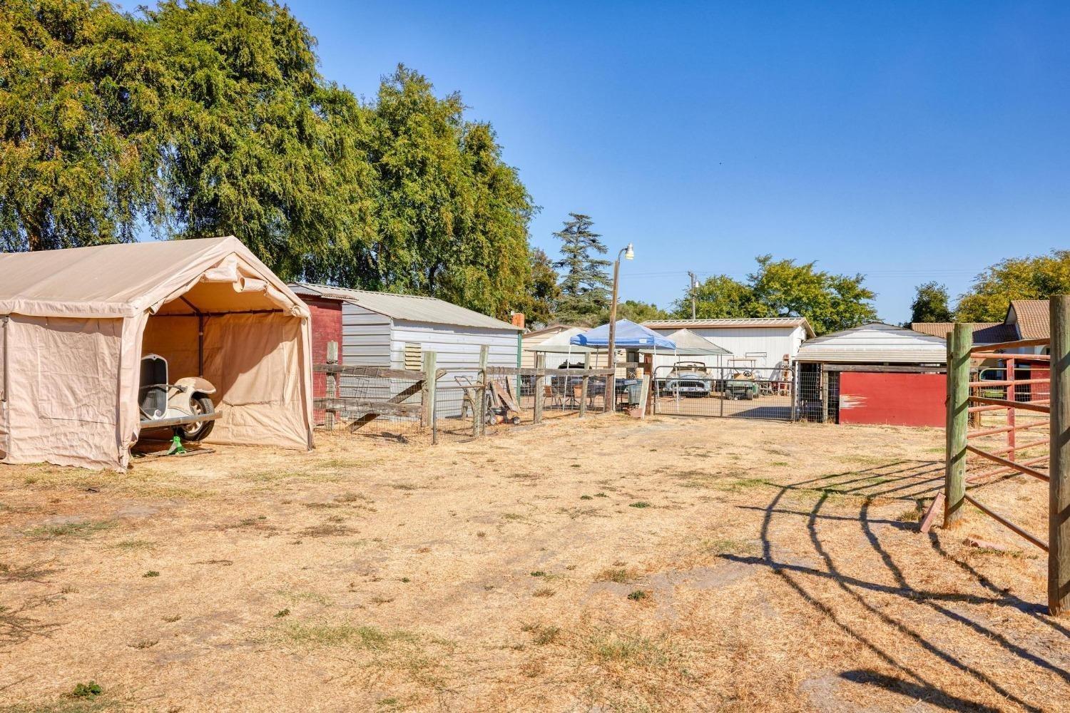 Detail Gallery Image 34 of 39 For 13111 Escalon Bellota Rd, Escalon,  CA 95320 - 4 Beds | 2 Baths