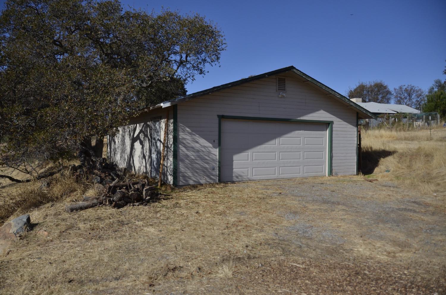 Detail Gallery Image 22 of 23 For 8165 Westhill Rd, Valley Springs,  CA 95252 - 3 Beds | 2 Baths