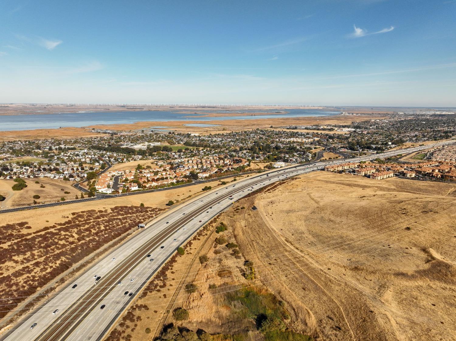 Detail Gallery Image 57 of 62 For 2573 Modena Dr, Pittsburg,  CA 94565 - 4 Beds | 2/1 Baths