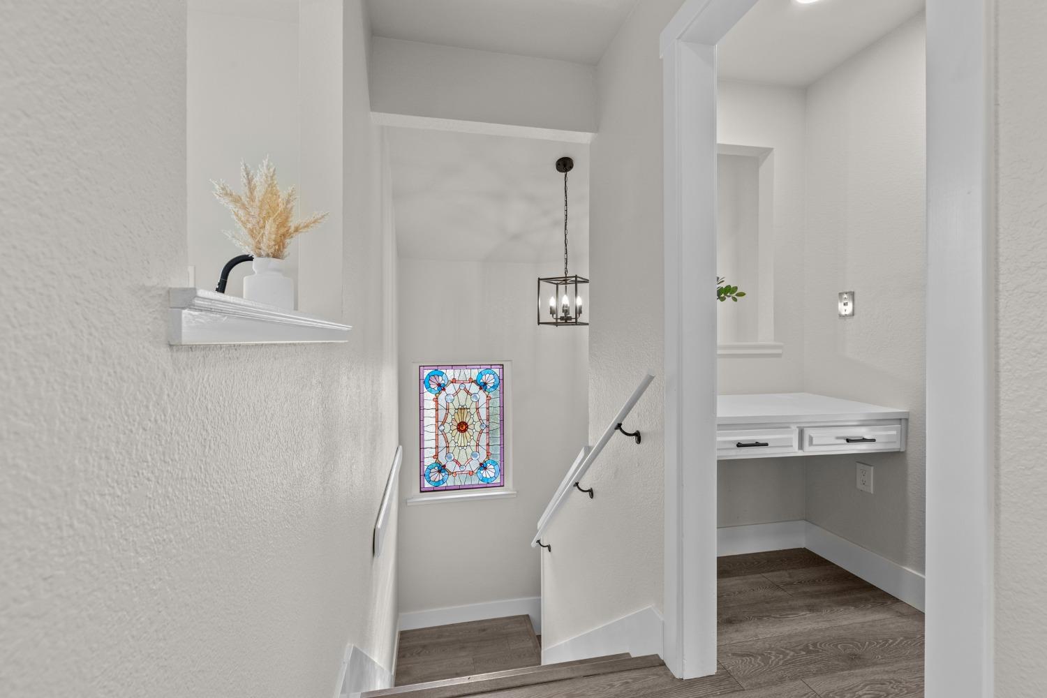 Detail Gallery Image 5 of 82 For 11518 Inverness Way, Auburn,  CA 95602 - 3 Beds | 2 Baths