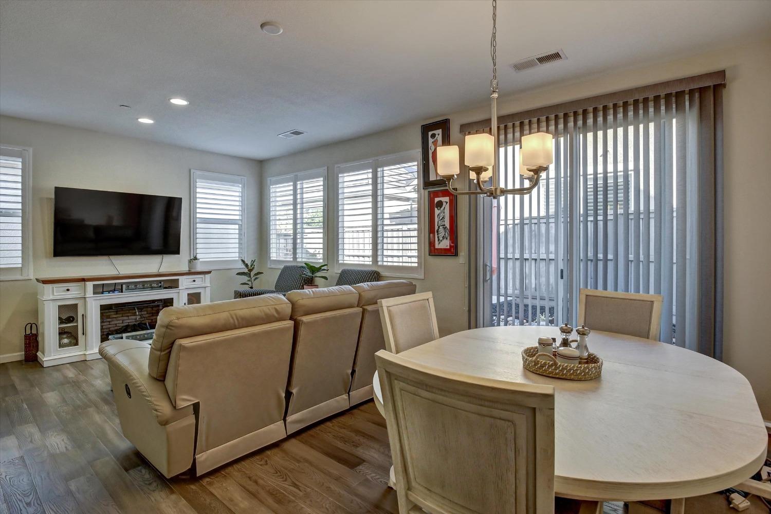 Detail Gallery Image 21 of 64 For 7445 Chevelle Way, Sacramento,  CA 95829 - 2 Beds | 2 Baths