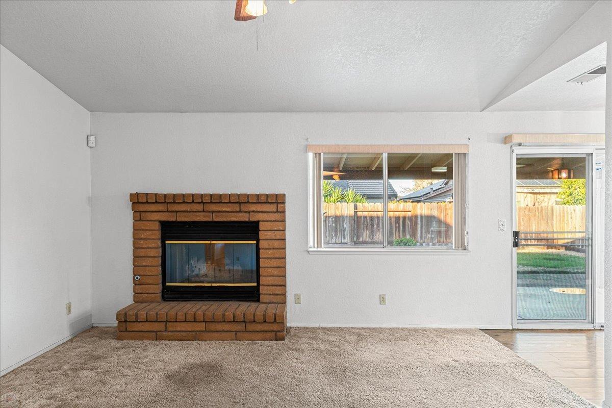 Detail Gallery Image 9 of 43 For 3821 E Orangeburg Ave, Modesto,  CA 95355 - 3 Beds | 2 Baths