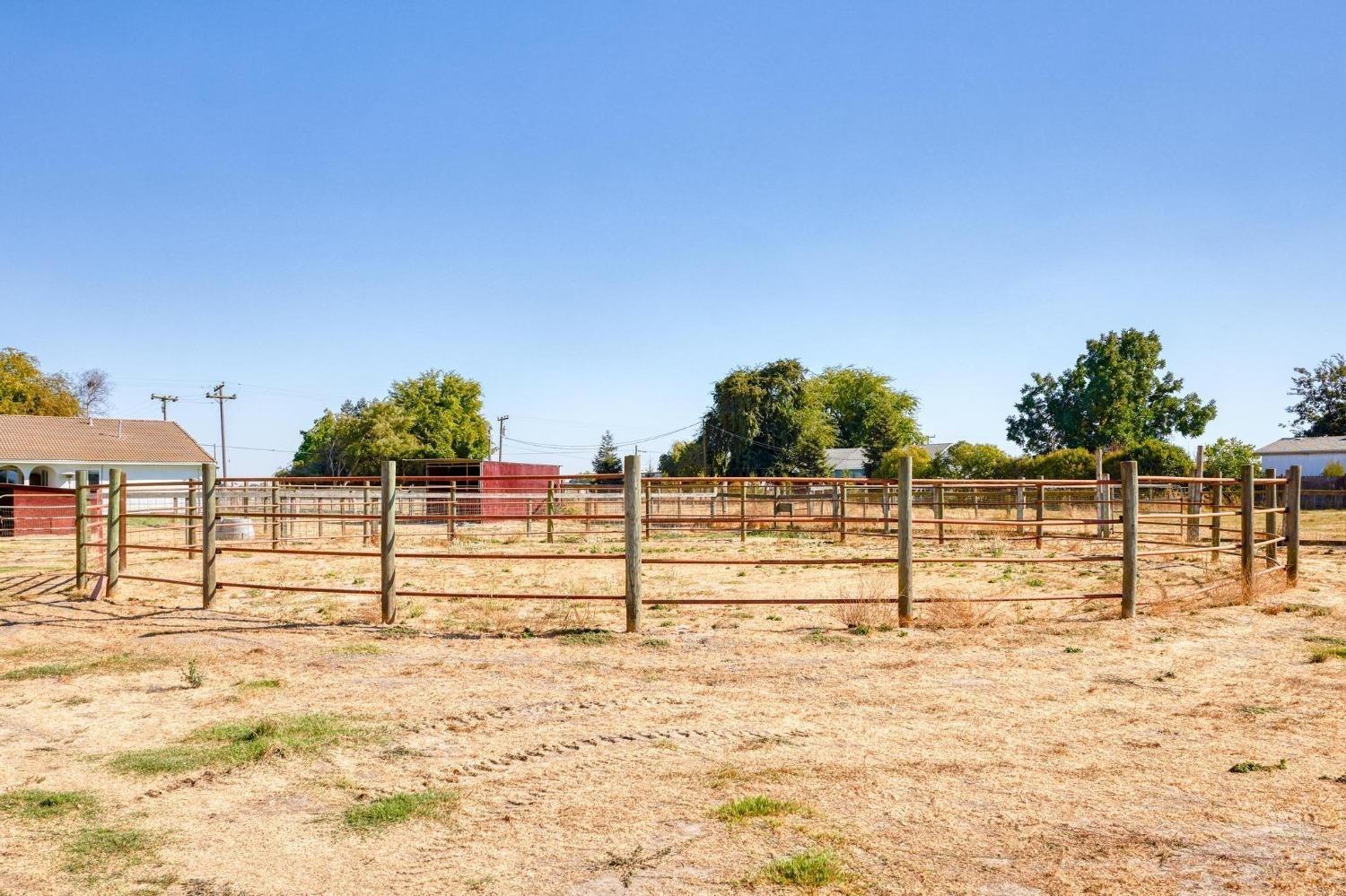 Detail Gallery Image 32 of 39 For 13111 Escalon Bellota Rd, Escalon,  CA 95320 - 4 Beds | 2 Baths