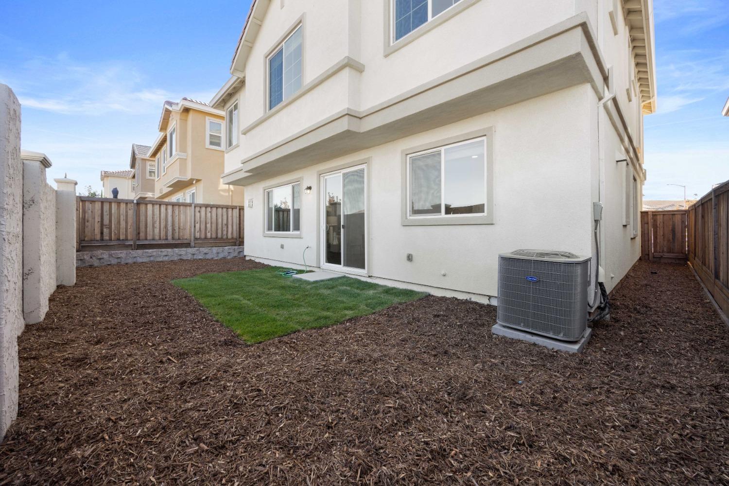 Detail Gallery Image 50 of 62 For 2573 Modena Dr, Pittsburg,  CA 94565 - 4 Beds | 2/1 Baths