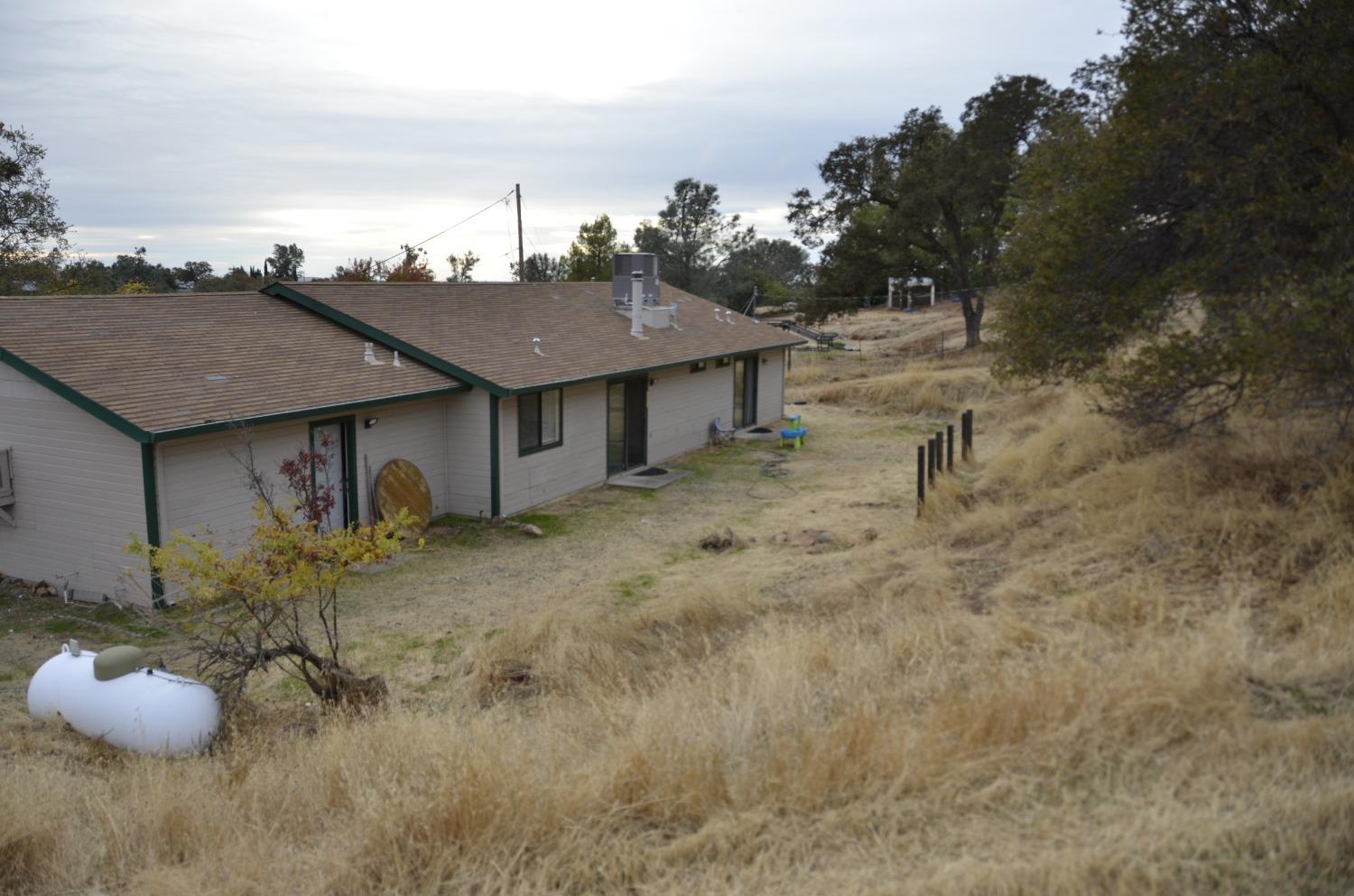 Detail Gallery Image 18 of 23 For 8165 Westhill Rd, Valley Springs,  CA 95252 - 3 Beds | 2 Baths