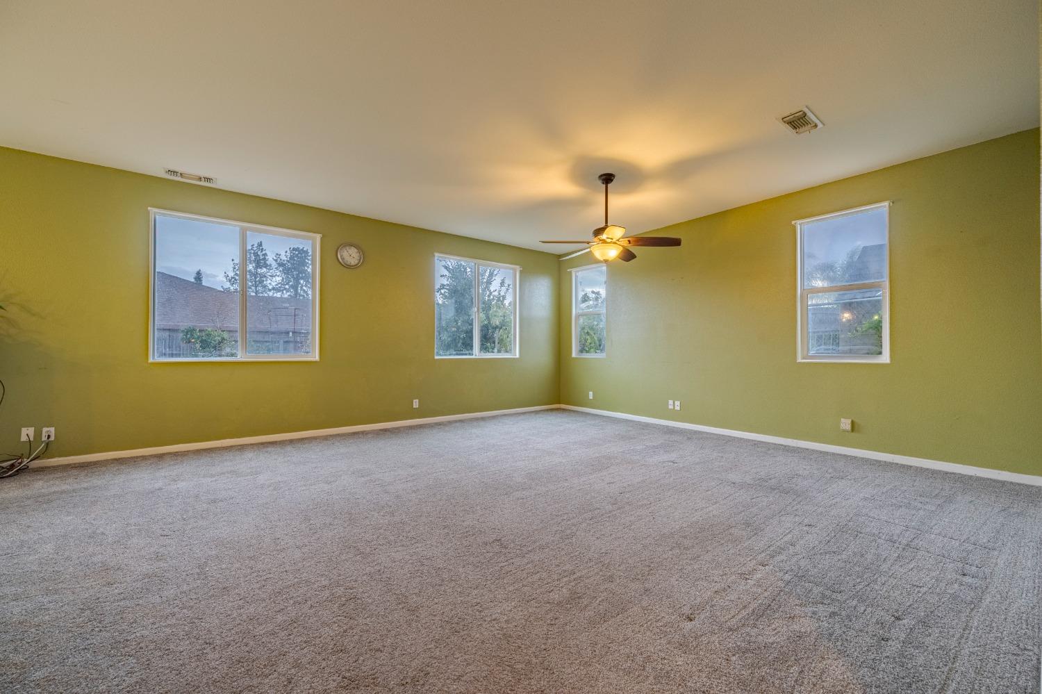 Detail Gallery Image 15 of 68 For 7379 Louise Ave, Winton,  CA 95388 - 3 Beds | 2/1 Baths