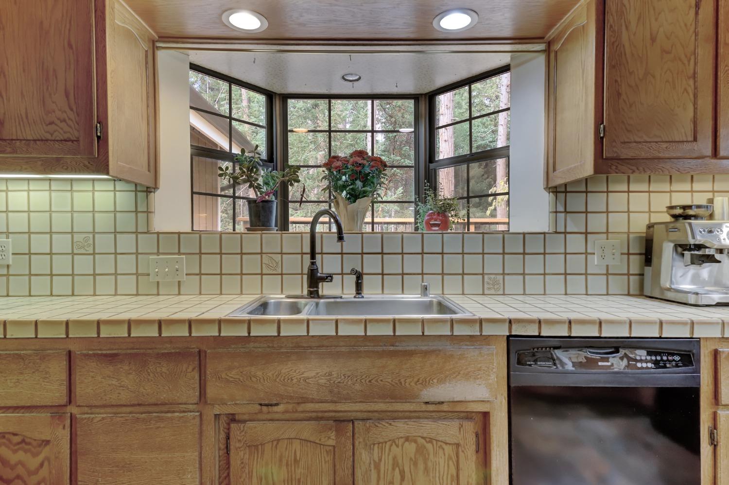 Detail Gallery Image 15 of 95 For 13094 Tranquility Ln, Nevada City,  CA 95959 - 2 Beds | 2 Baths