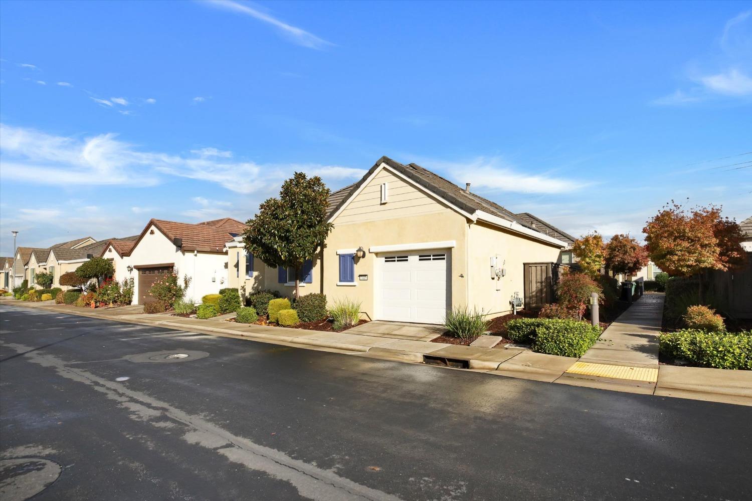 Detail Gallery Image 60 of 64 For 7445 Chevelle Way, Sacramento,  CA 95829 - 2 Beds | 2 Baths