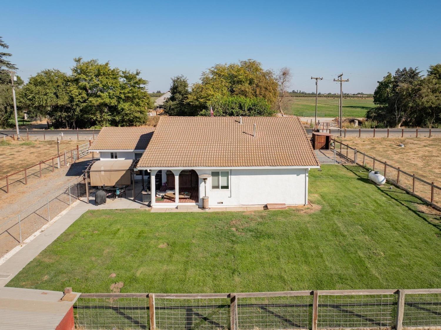 Detail Gallery Image 25 of 39 For 13111 Escalon Bellota Rd, Escalon,  CA 95320 - 4 Beds | 2 Baths