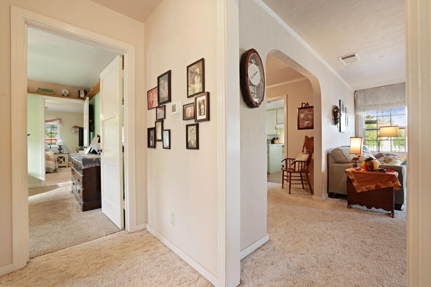 Detail Gallery Image 13 of 43 For 2257 Lucile Ave, Stockton,  CA 95209 - 3 Beds | 2 Baths