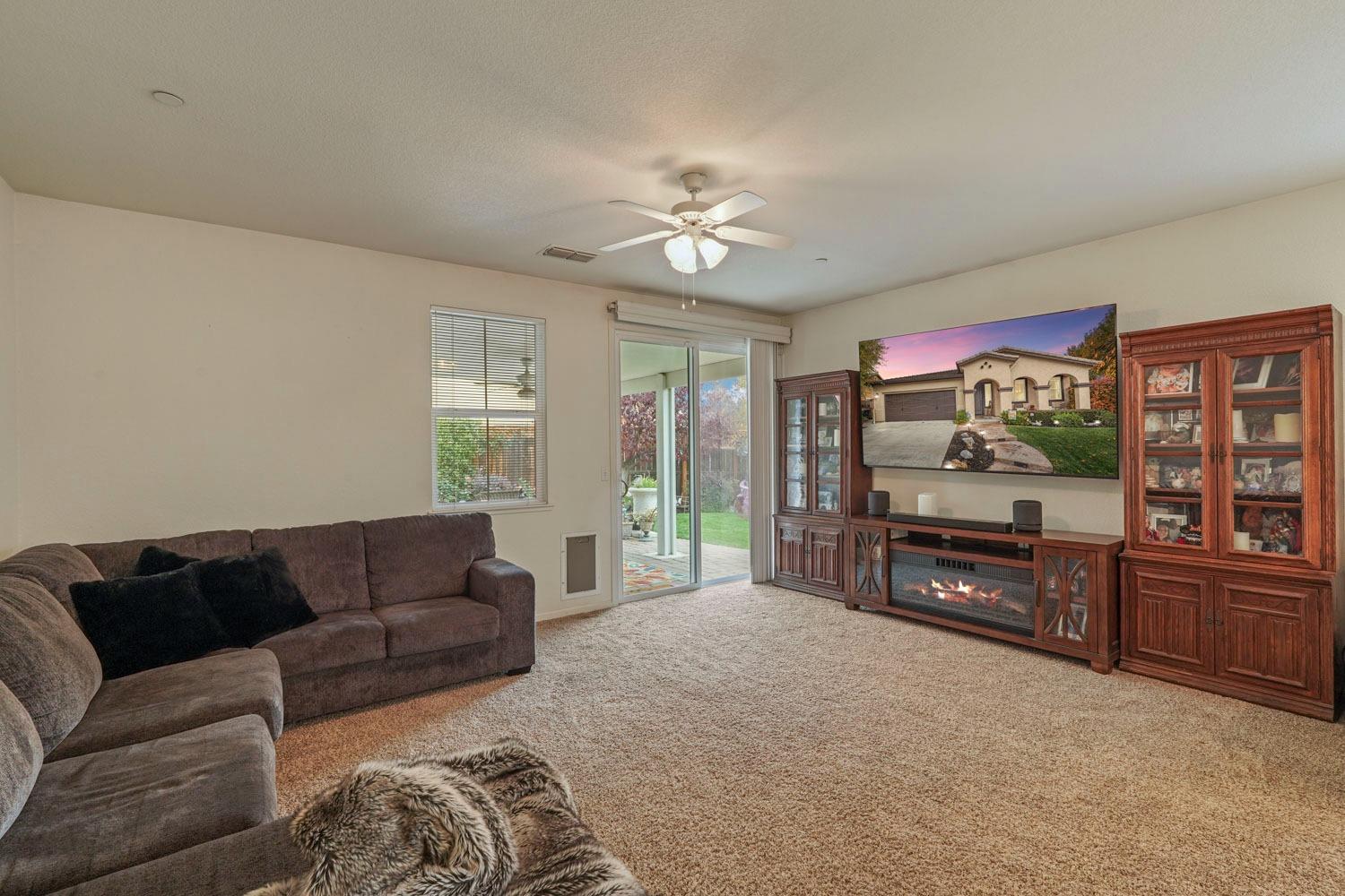 Detail Gallery Image 16 of 42 For 1298 Muir Ct, Tracy,  CA 95304 - 3 Beds | 2 Baths