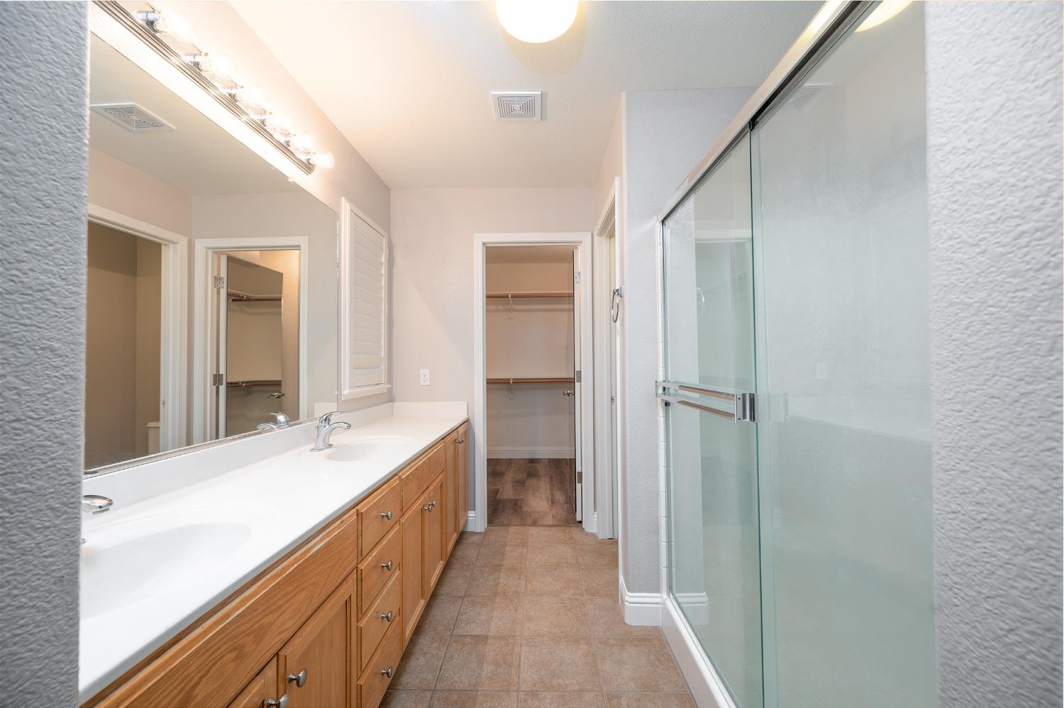 Detail Gallery Image 21 of 32 For 2372 Mountain Springs Dr, Turlock,  CA 95382 - 2 Beds | 2 Baths