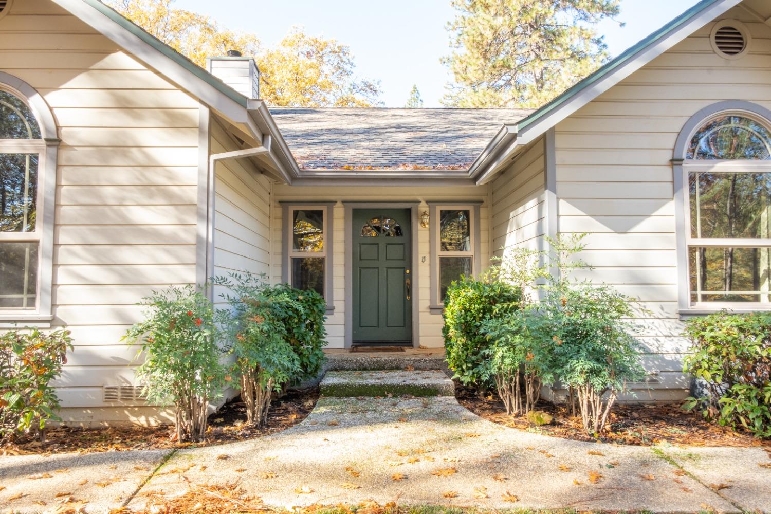 Detail Gallery Image 6 of 64 For 16102 Ariel Ct, Grass Valley,  CA 95949 - 4 Beds | 2 Baths