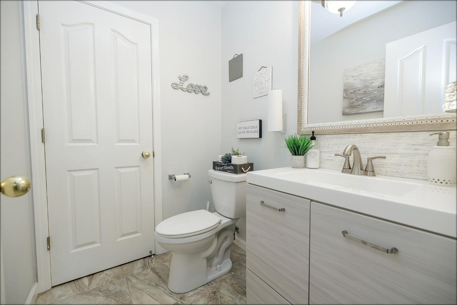 Detail Gallery Image 33 of 73 For 1746 Fir Dr, Los Banos,  CA 93635 - 3 Beds | 2/1 Baths