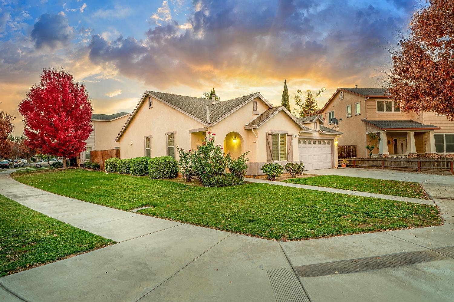 Detail Gallery Image 1 of 32 For 2372 Mountain Springs Dr, Turlock,  CA 95382 - 2 Beds | 2 Baths