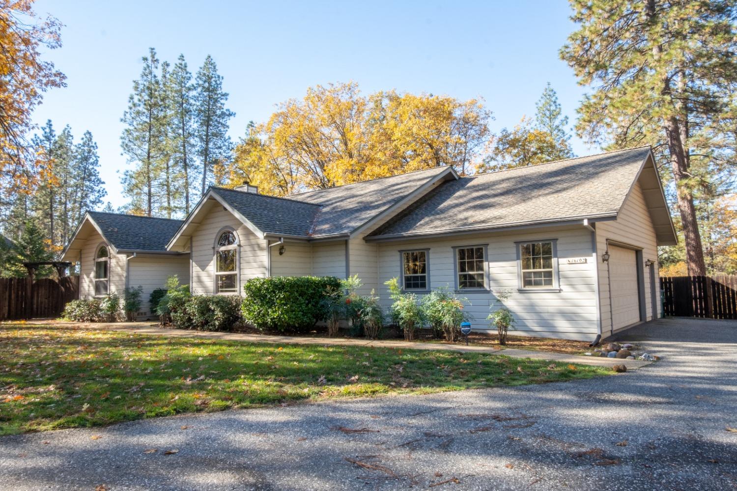 Detail Gallery Image 2 of 64 For 16102 Ariel Ct, Grass Valley,  CA 95949 - 4 Beds | 2 Baths