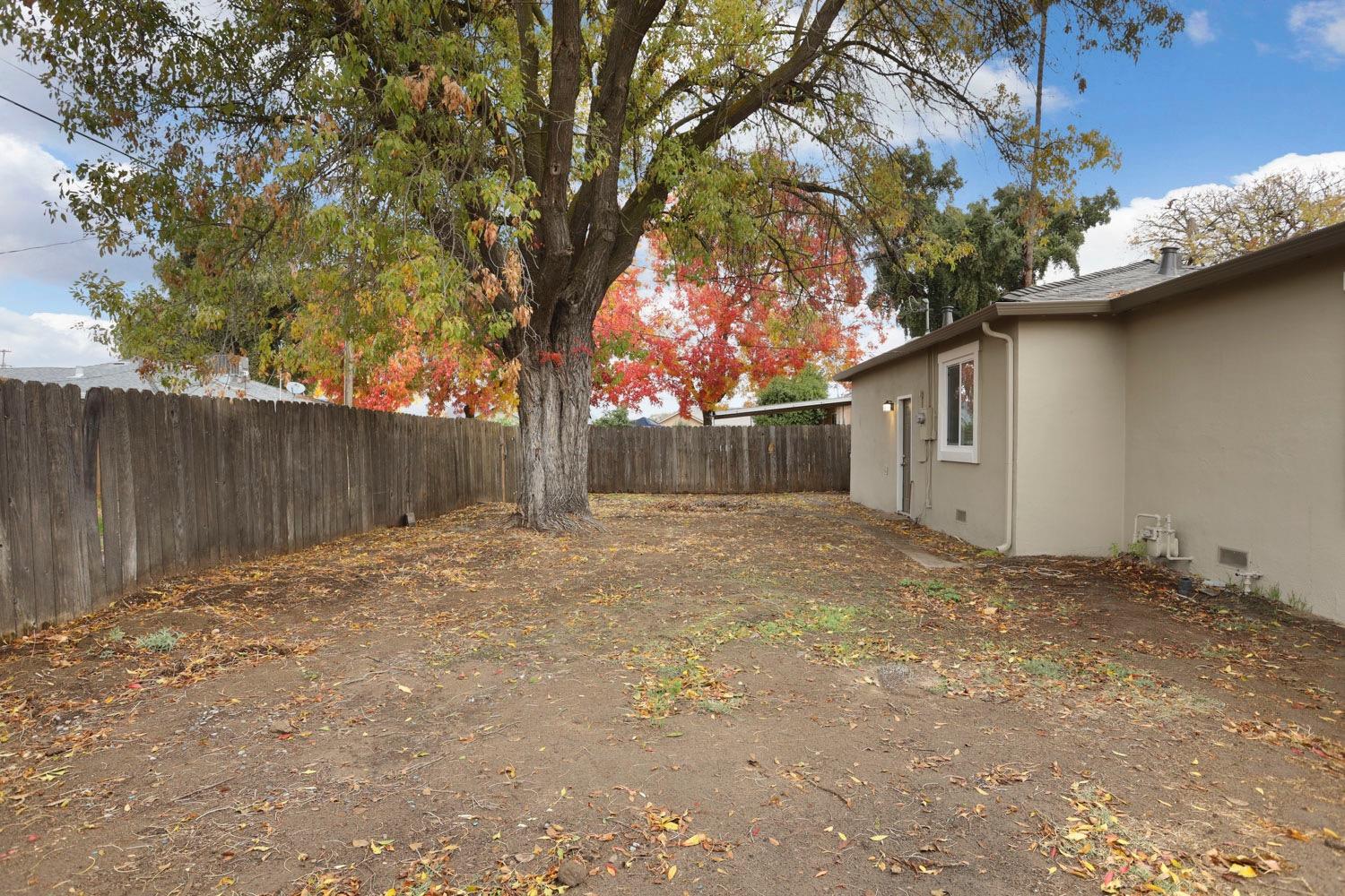 Detail Gallery Image 32 of 34 For 2109 Geneva Dr, Modesto,  CA 95350 - 3 Beds | 1/1 Baths