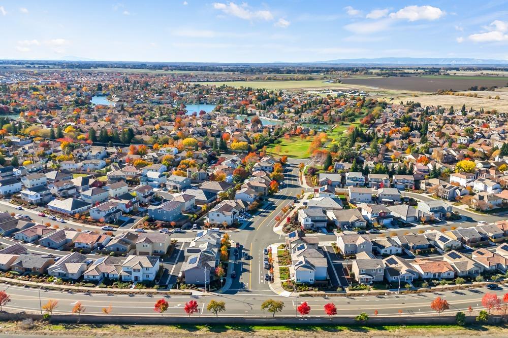 Detail Gallery Image 50 of 52 For 3606 Cormac Way, Sacramento,  CA 95835 - 3 Beds | 2/1 Baths