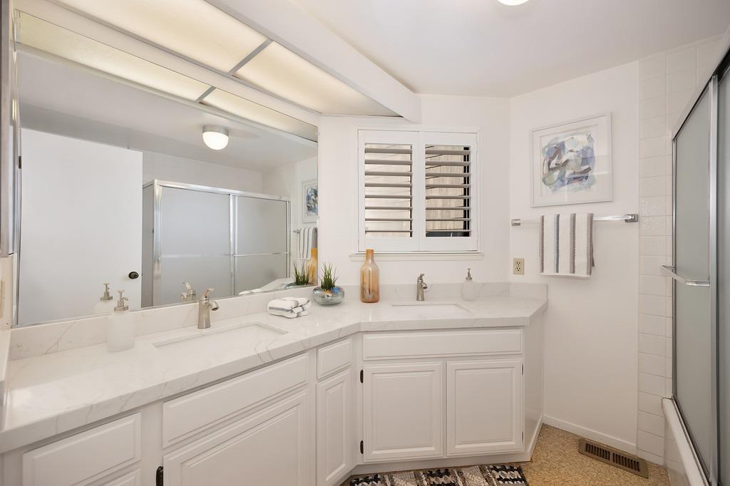 Detail Gallery Image 34 of 69 For 1920 Piper Ridge Ct, Walnut Creek,  CA 94597 - 3 Beds | 2/1 Baths