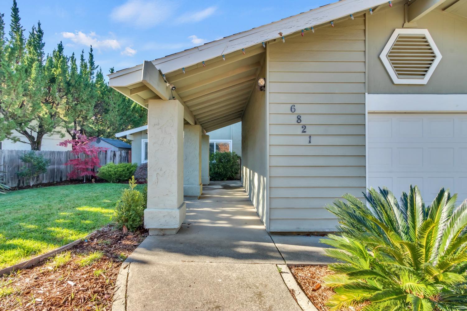 Lonicera Drive, Orangevale, California image 3