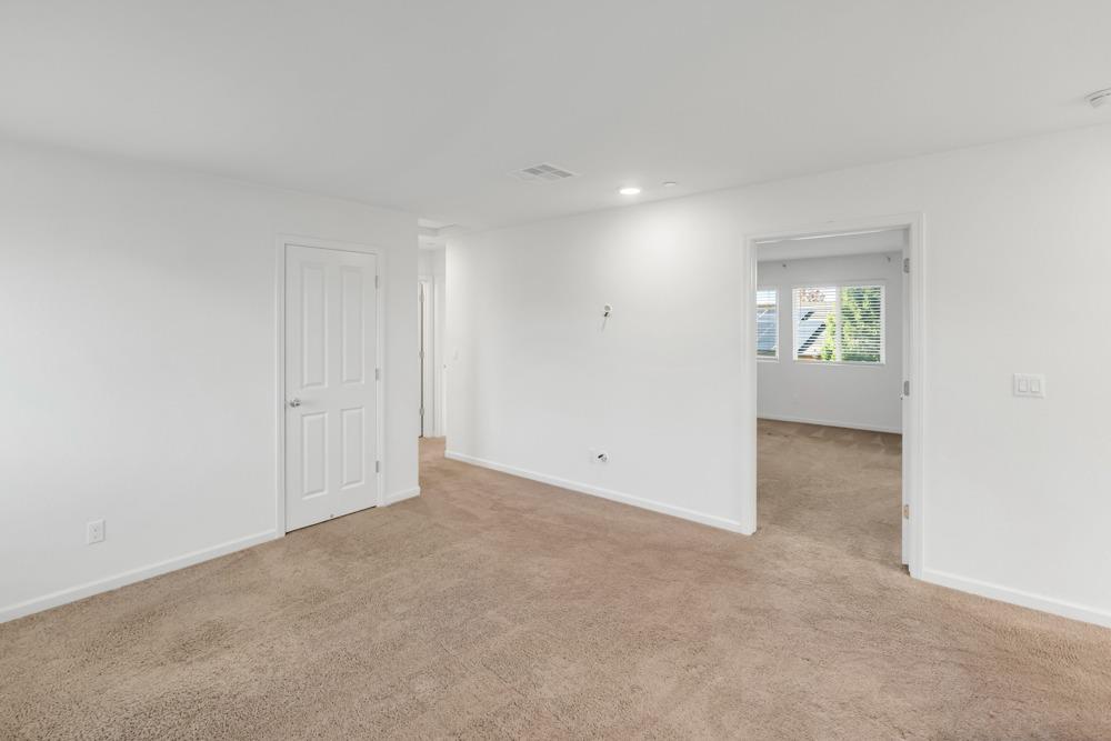 Detail Gallery Image 22 of 52 For 3606 Cormac Way, Sacramento,  CA 95835 - 3 Beds | 2/1 Baths