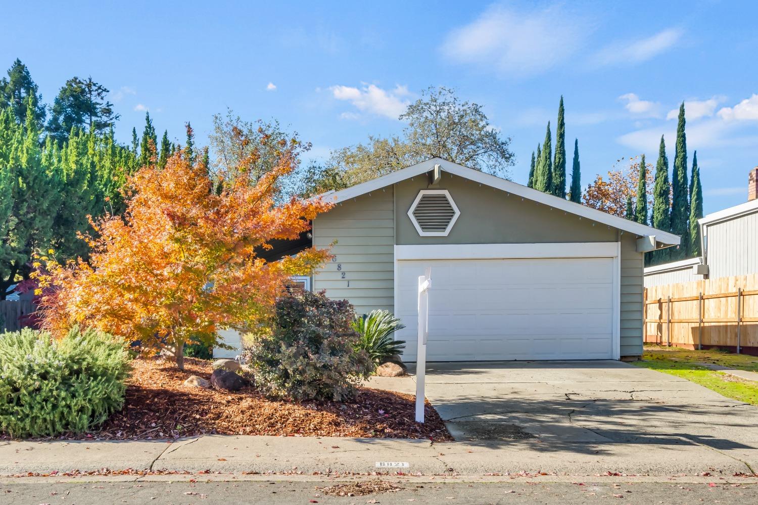 Lonicera Drive, Orangevale, California image 2