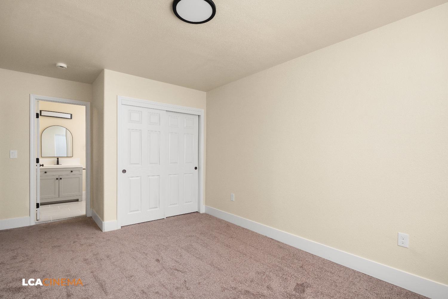 Detail Gallery Image 17 of 27 For 690 Brentwood Dr, Bakersfield,  CA 93306 - 4 Beds | 2 Baths