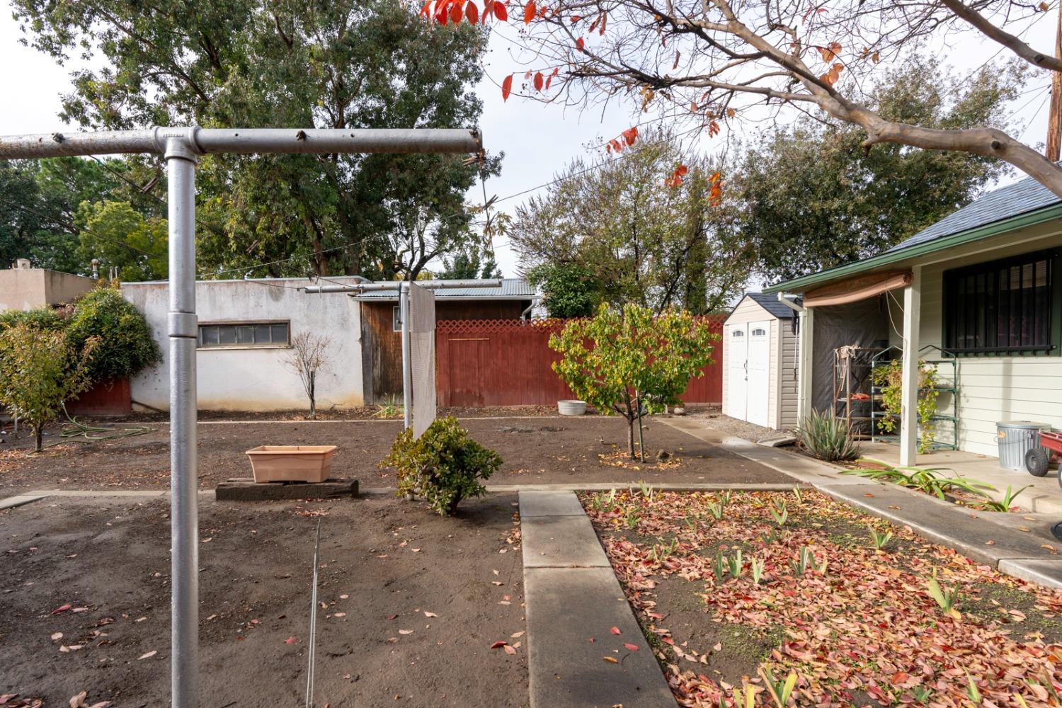 Detail Gallery Image 41 of 42 For 1415 S 4th St, Los Banos,  CA 93635 - 3 Beds | 2 Baths