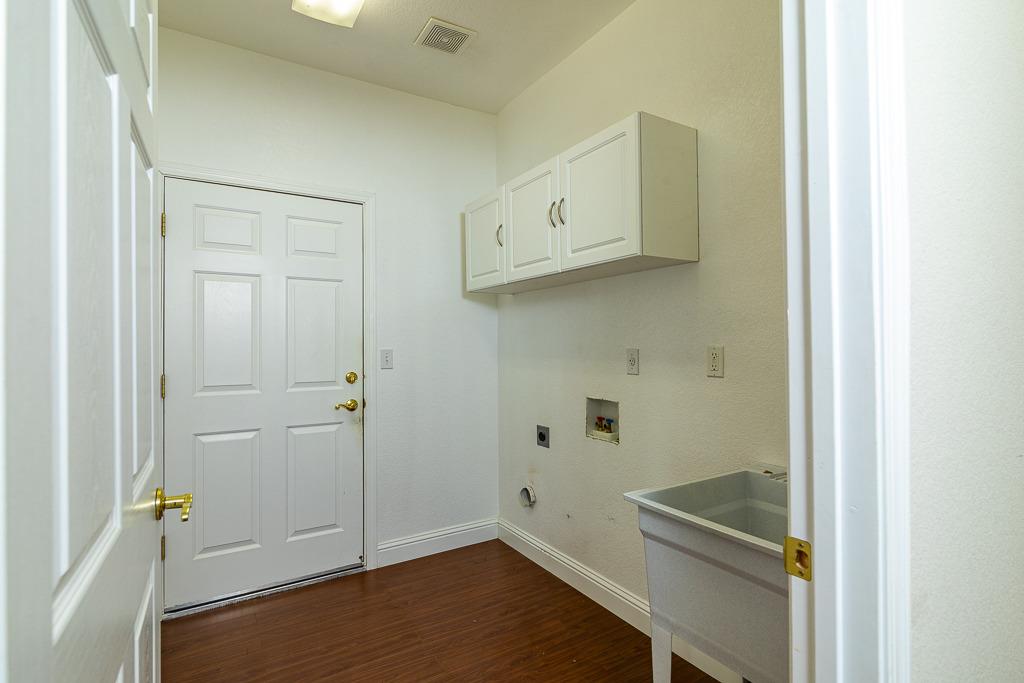 Detail Gallery Image 17 of 41 For 14868 Mona Ct, La Grange,  CA 95329 - 3 Beds | 2 Baths