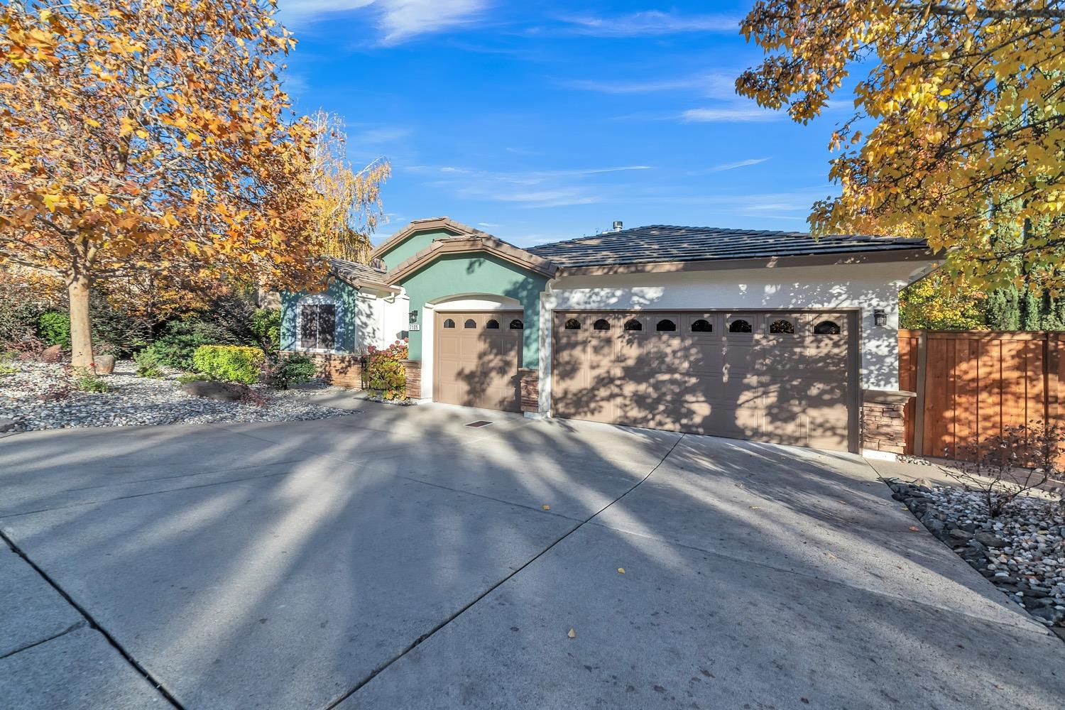 Detail Gallery Image 5 of 35 For 7105 Cinnamon Teal Way, El Dorado Hills,  CA 95762 - 3 Beds | 2 Baths