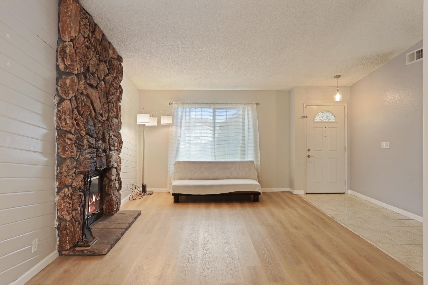 Detail Gallery Image 11 of 41 For 1141 Ballard Ct, Tracy,  CA 95376 - 4 Beds | 2 Baths