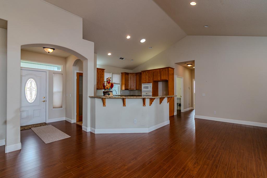 Detail Gallery Image 7 of 41 For 14868 Mona Ct, La Grange,  CA 95329 - 3 Beds | 2 Baths