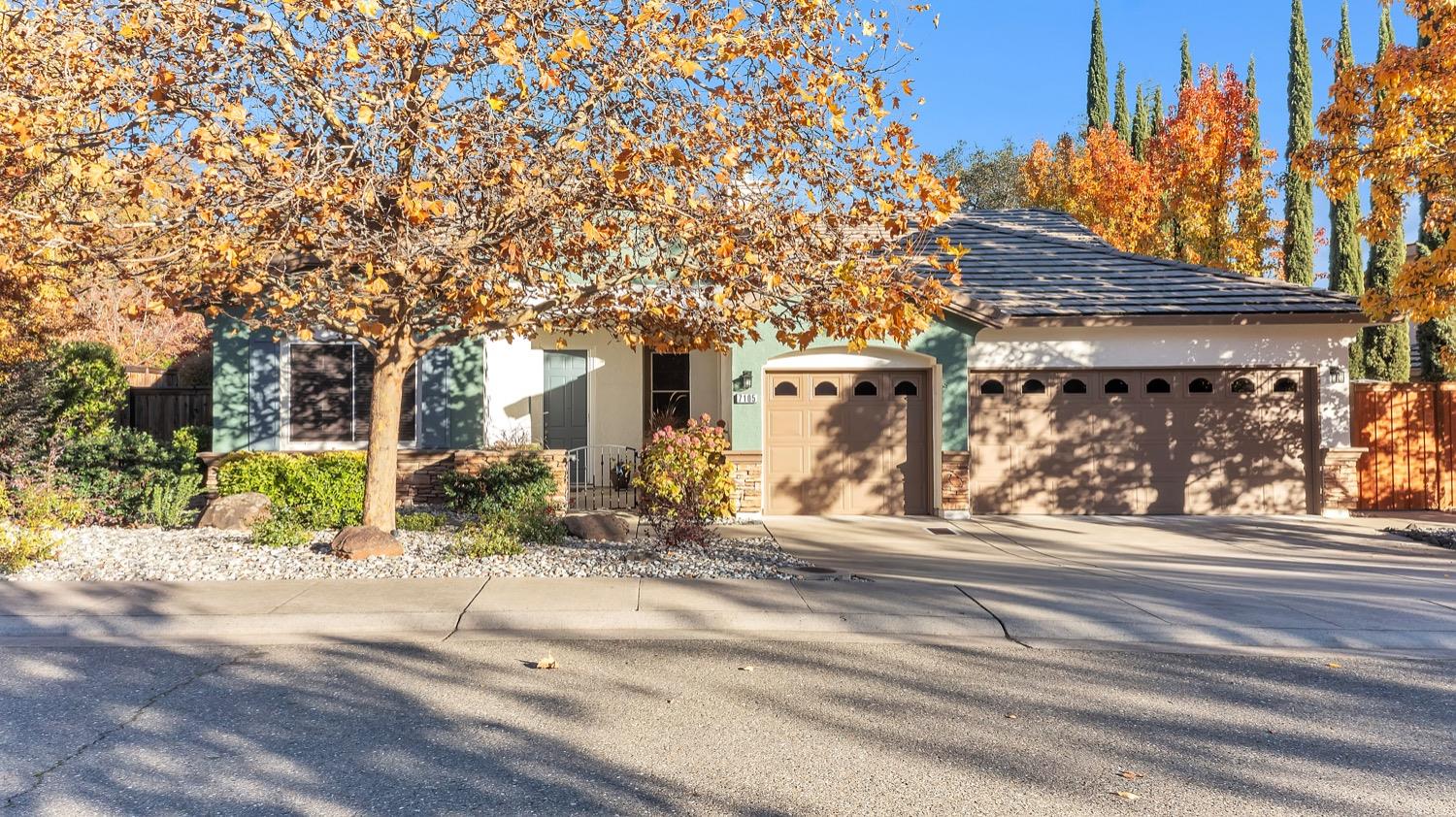 Detail Gallery Image 1 of 35 For 7105 Cinnamon Teal Way, El Dorado Hills,  CA 95762 - 3 Beds | 2 Baths