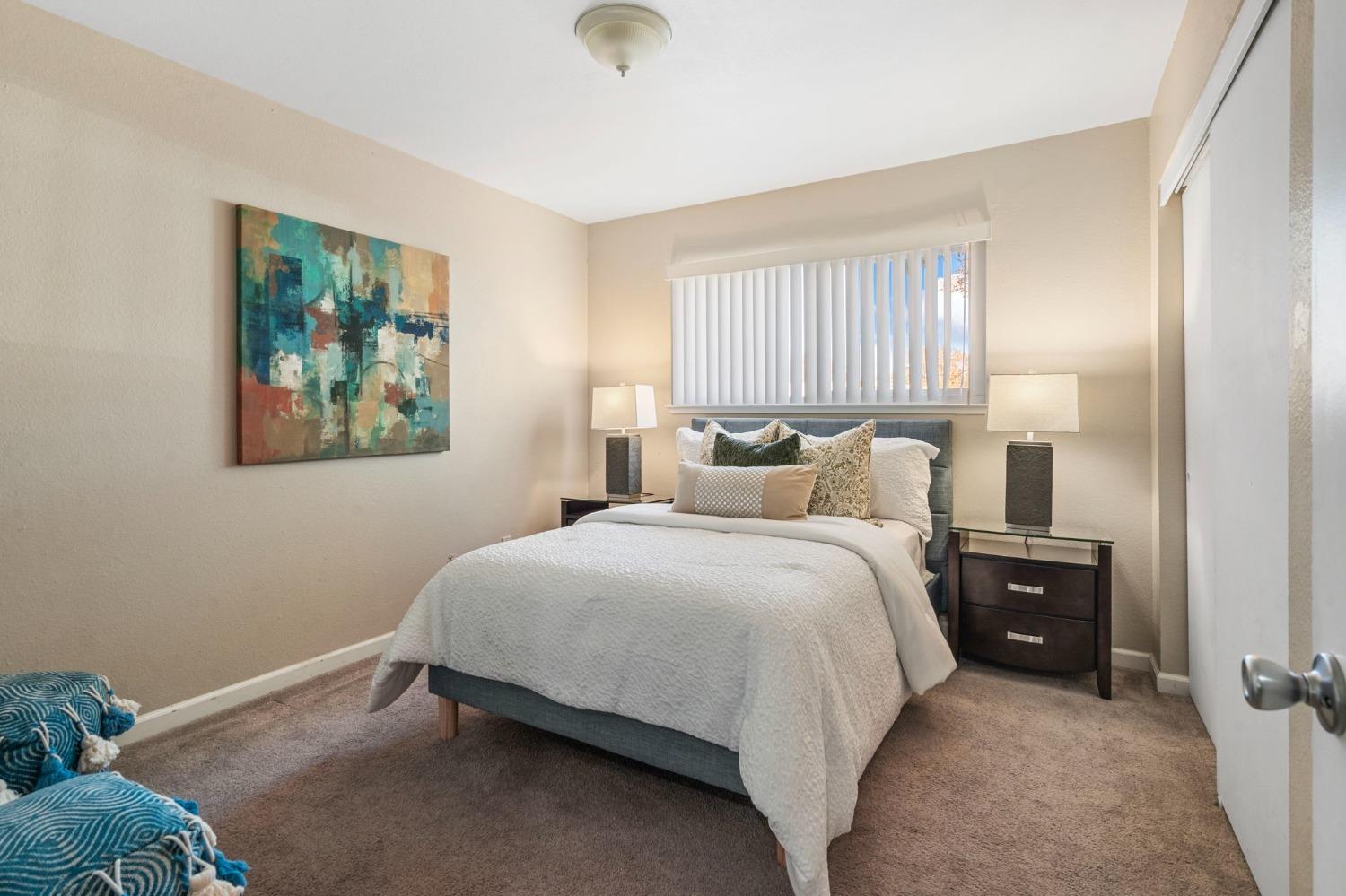 Detail Gallery Image 21 of 28 For 308 Serrano Way, Stockton,  CA 95207 - 3 Beds | 2 Baths