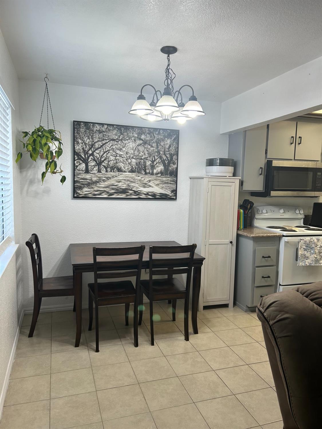 Detail Gallery Image 2 of 17 For 6412 Benning St #4,  Orangevale,  CA 95662 - 2 Beds | 2 Baths