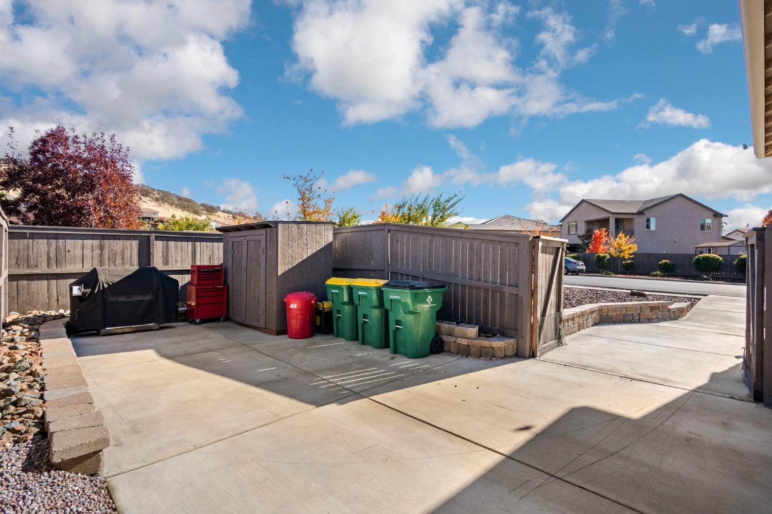 Detail Gallery Image 60 of 83 For 1850 Blackstone Pkwy, El Dorado Hills,  CA 95762 - 4 Beds | 3/1 Baths