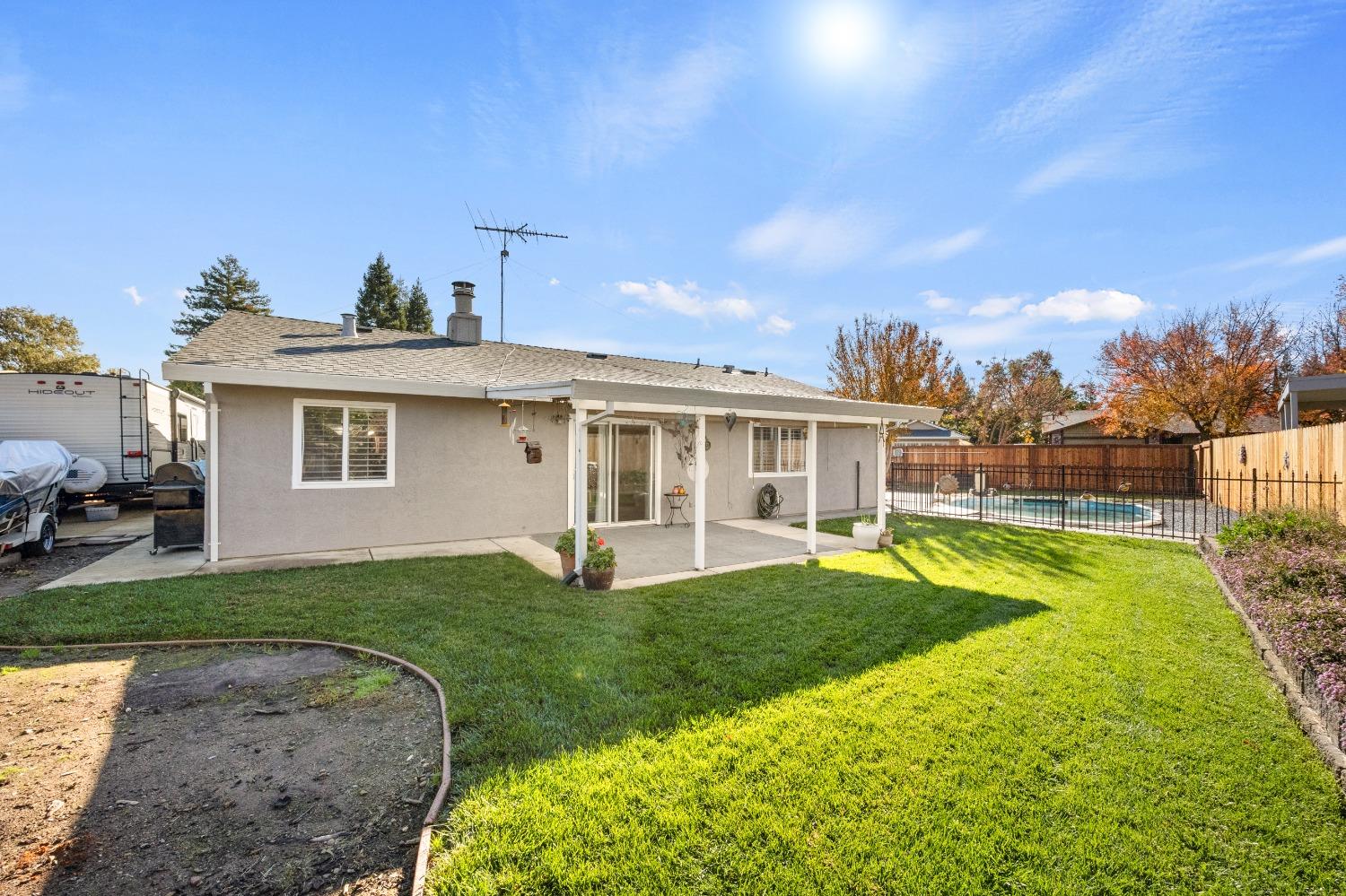 Detail Gallery Image 22 of 32 For 2705 Lassen Way, Rocklin,  CA 95677 - 3 Beds | 2 Baths