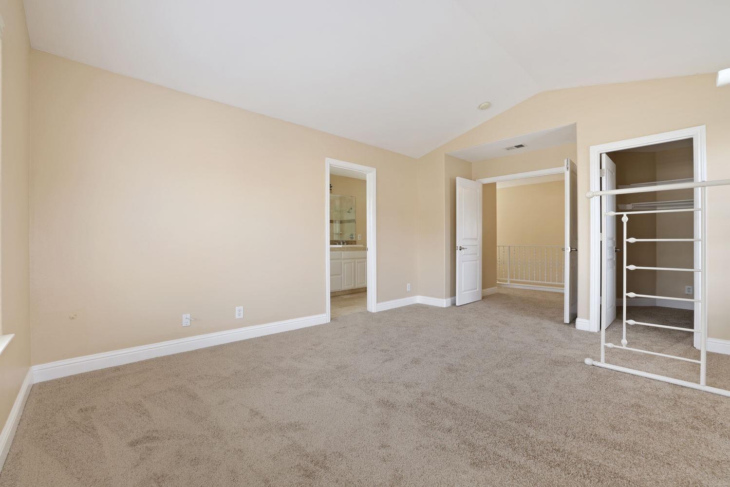 Detail Gallery Image 33 of 52 For 732 Creekside Ct, Gilroy,  CA 95020 - 4 Beds | 2/1 Baths