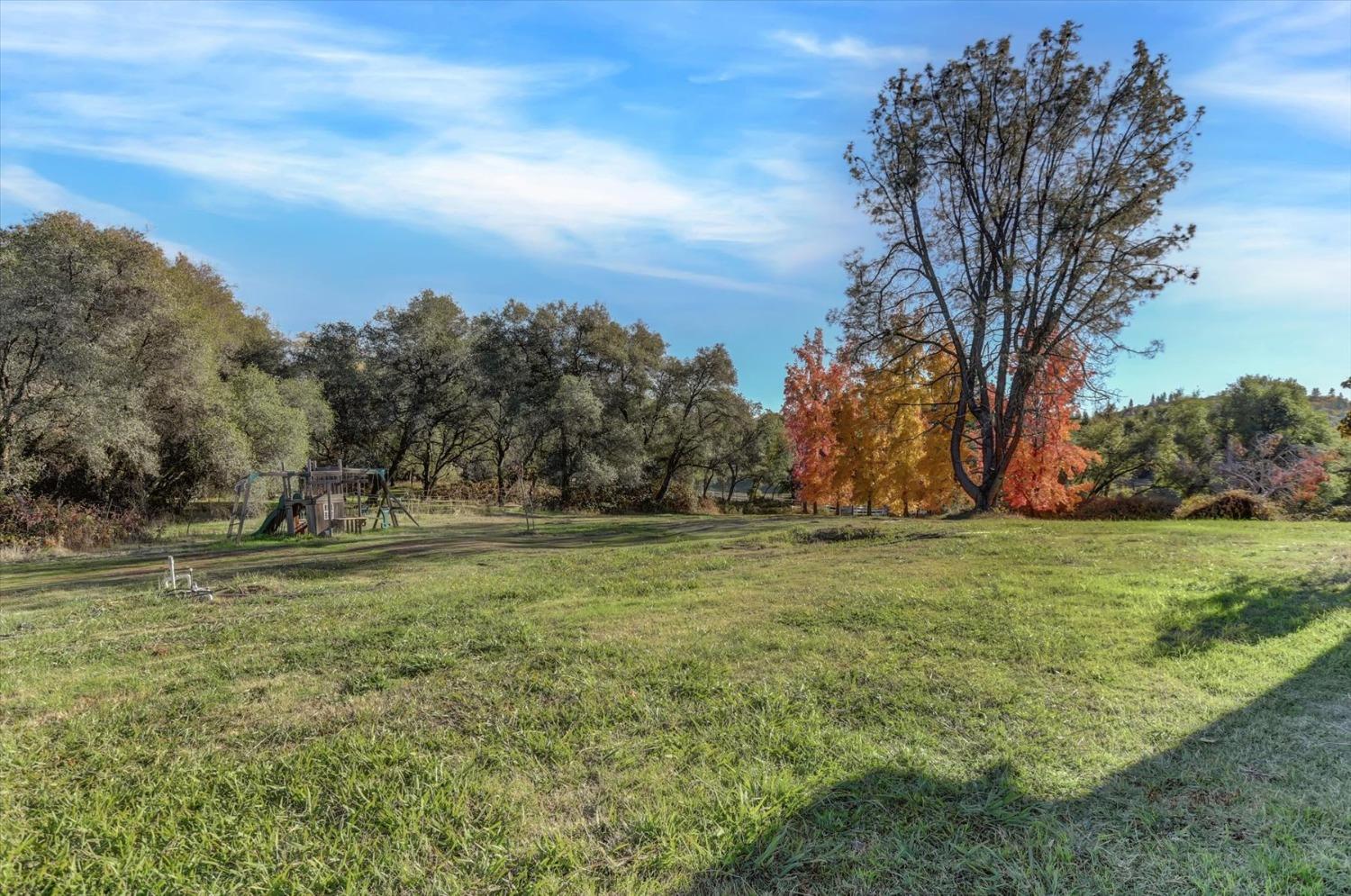 Detail Gallery Image 94 of 99 For 12860 Quarterhorse Dr, Grass Valley,  CA 95949 - 3 Beds | 3 Baths