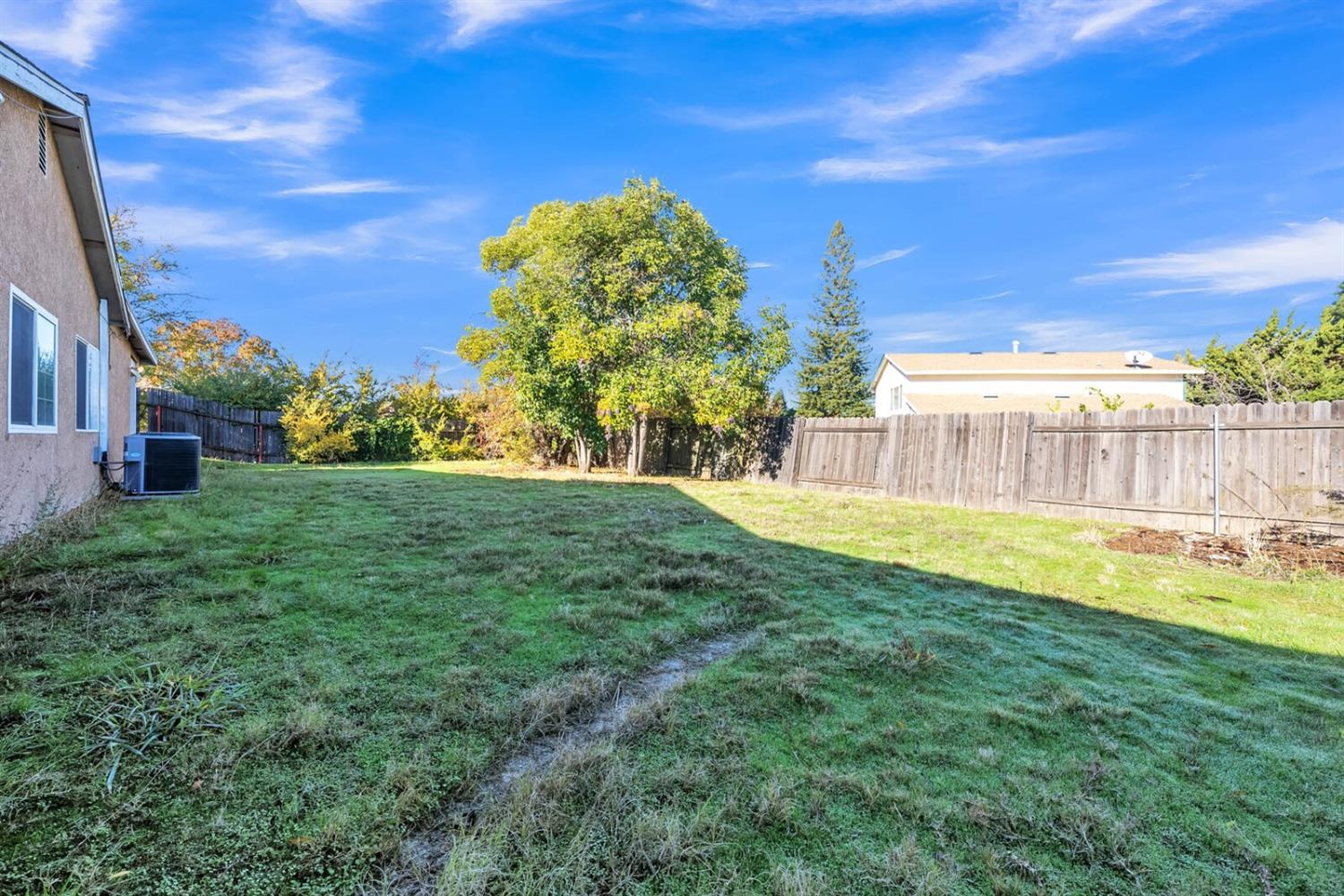 Detail Gallery Image 28 of 31 For 6843 Palatine Pl, Sacramento,  CA 95842 - 4 Beds | 2 Baths