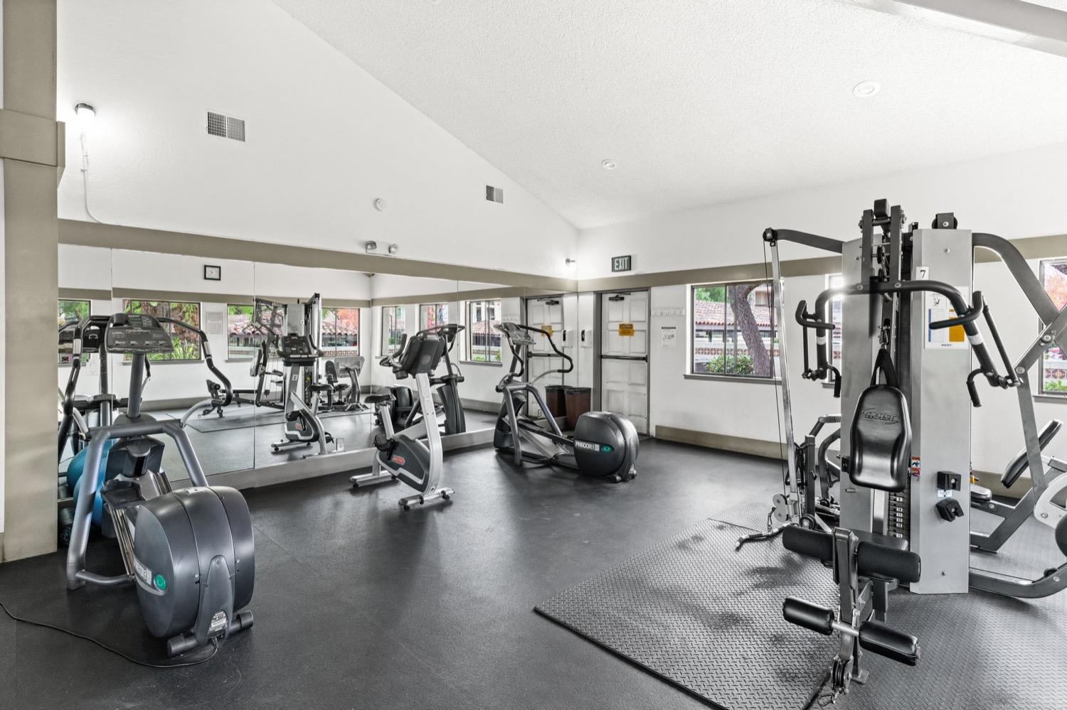 Detail Gallery Image 31 of 36 For 39865 Cedar Blvd #131,  Newark,  CA 94560 - 3 Beds | 2 Baths