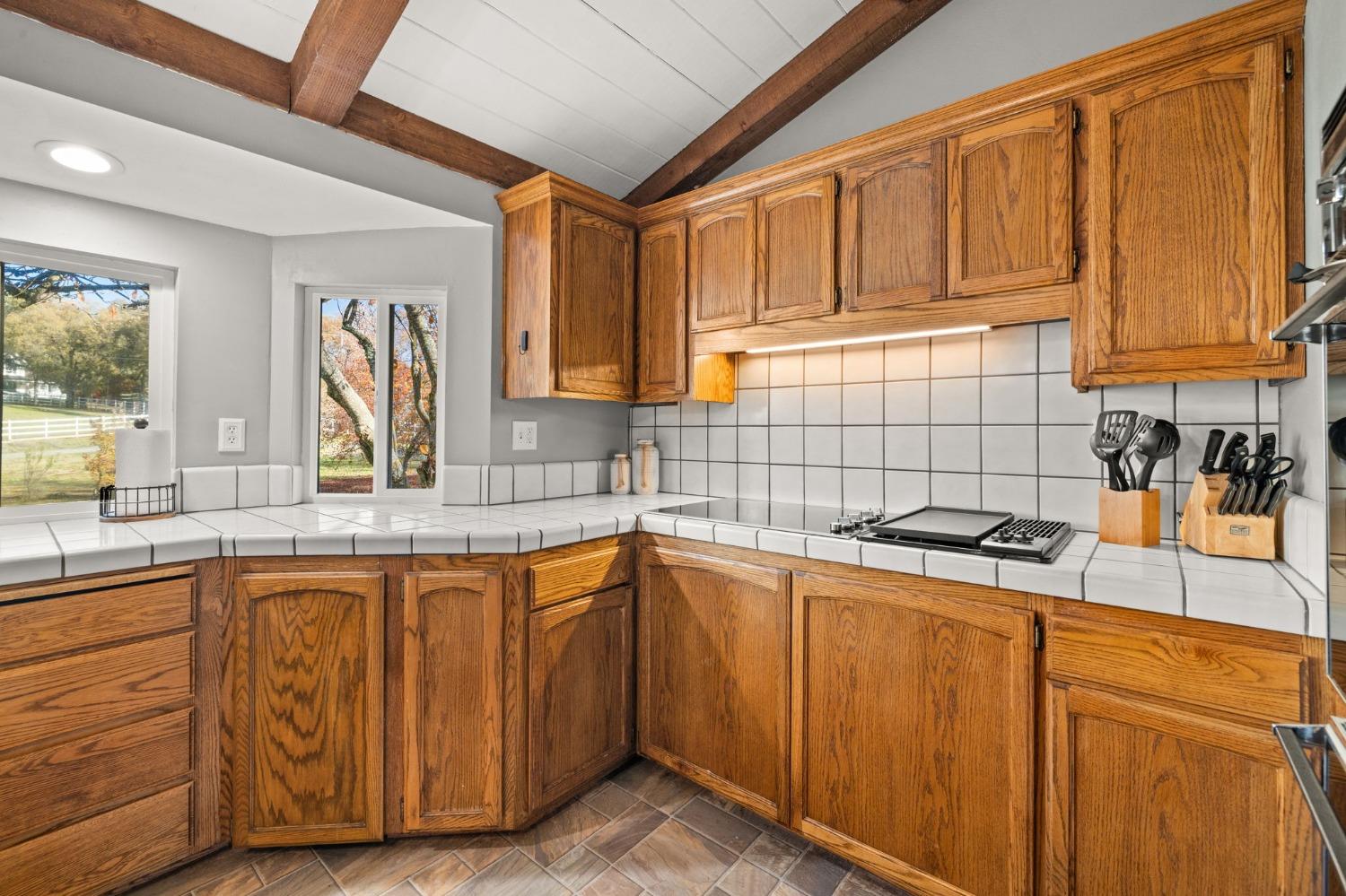 Detail Gallery Image 27 of 76 For 5730 Gold Leaf Ln, Placerville,  CA 95667 - 3 Beds | 2/1 Baths