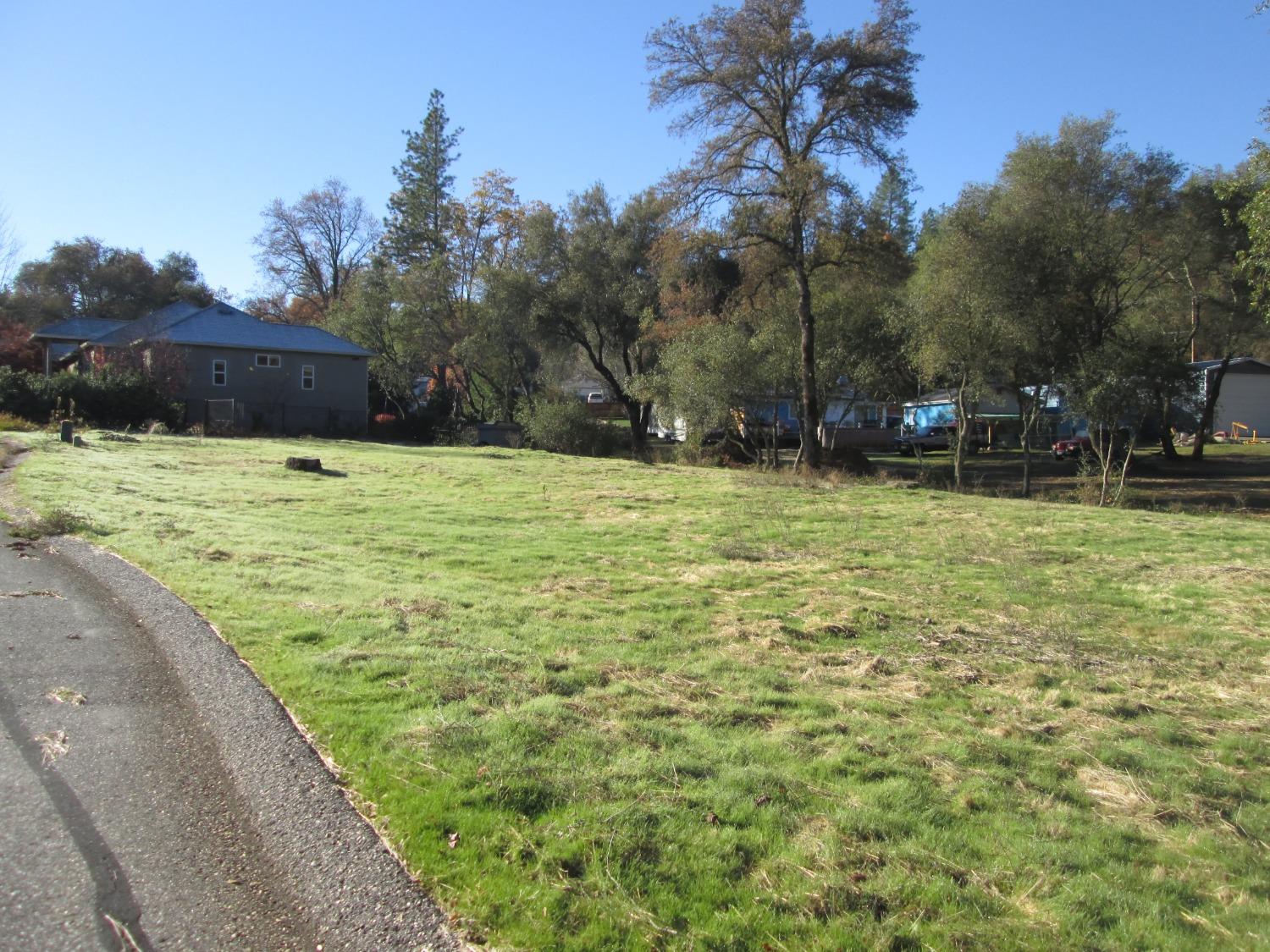 Valley Oak Court, Penn Valley, California image 3