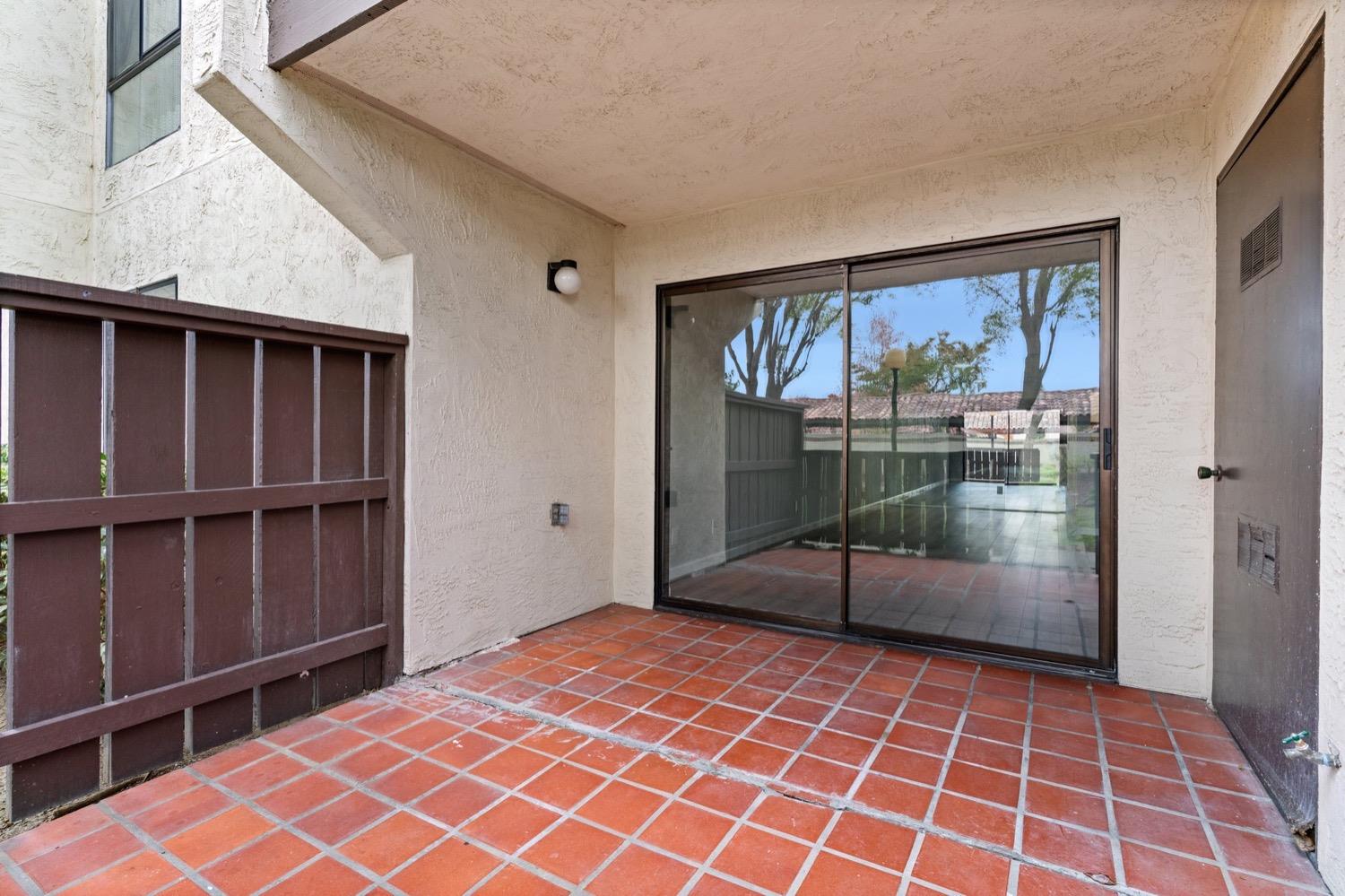 Detail Gallery Image 34 of 36 For 39865 Cedar Blvd #131,  Newark,  CA 94560 - 3 Beds | 2 Baths