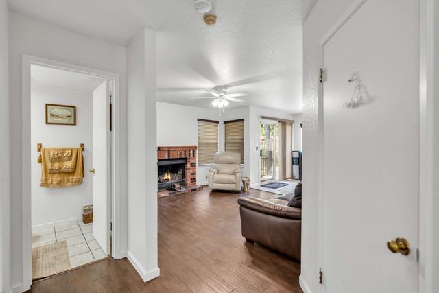 Detail Gallery Image 25 of 53 For 6 Starview Ct, Sacramento,  CA 95823 - 4 Beds | 2/1 Baths