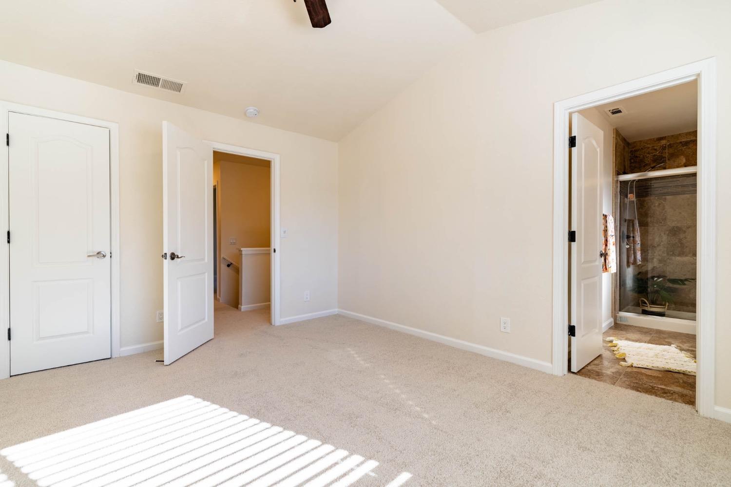 Detail Gallery Image 14 of 27 For 5864 Sequoia Ct, Rocklin,  CA 95677 - 3 Beds | 2 Baths