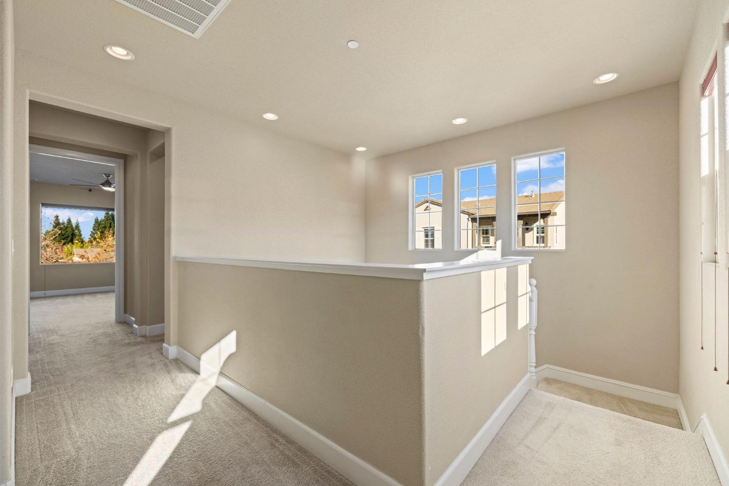 Detail Gallery Image 23 of 47 For 4004 Bari Dr, El Dorado Hills,  CA 95762 - 3 Beds | 2/1 Baths