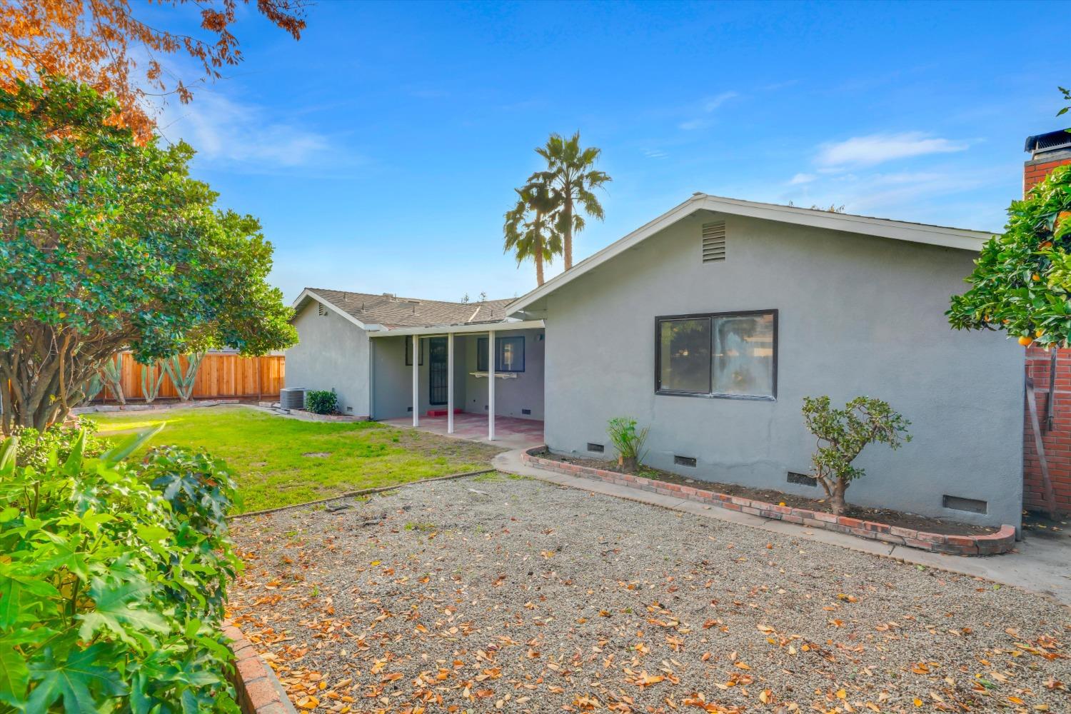 Detail Gallery Image 34 of 34 For 1648 Olivewood Ave, Manteca,  CA 95336 - 3 Beds | 2 Baths